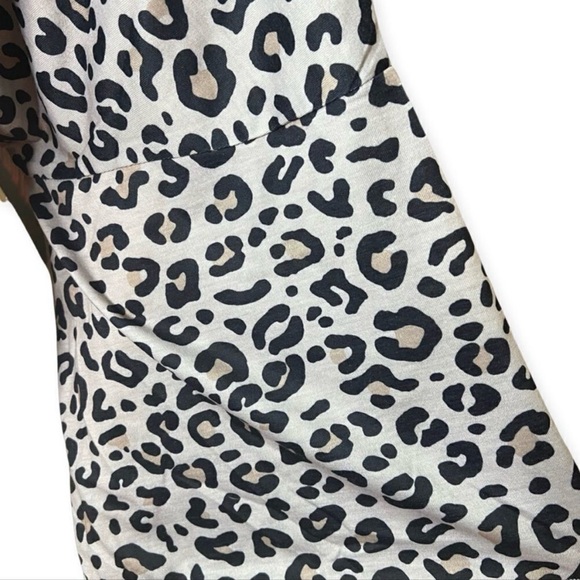 Leopard Print Women's Top - Picture 6 of 13